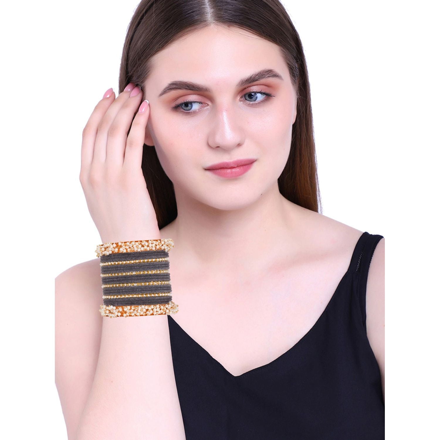 Cartier 18K Yellow Gold Love Bracelet Size 17 – QUEEN MAY