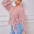 thumbnail image 2 of Camisa de manga larga con cuello en V Puntos suizos Puños elásticos Dobladillo con volantes Top cruzado con nudo para citas en el trabajo, 2 of 8