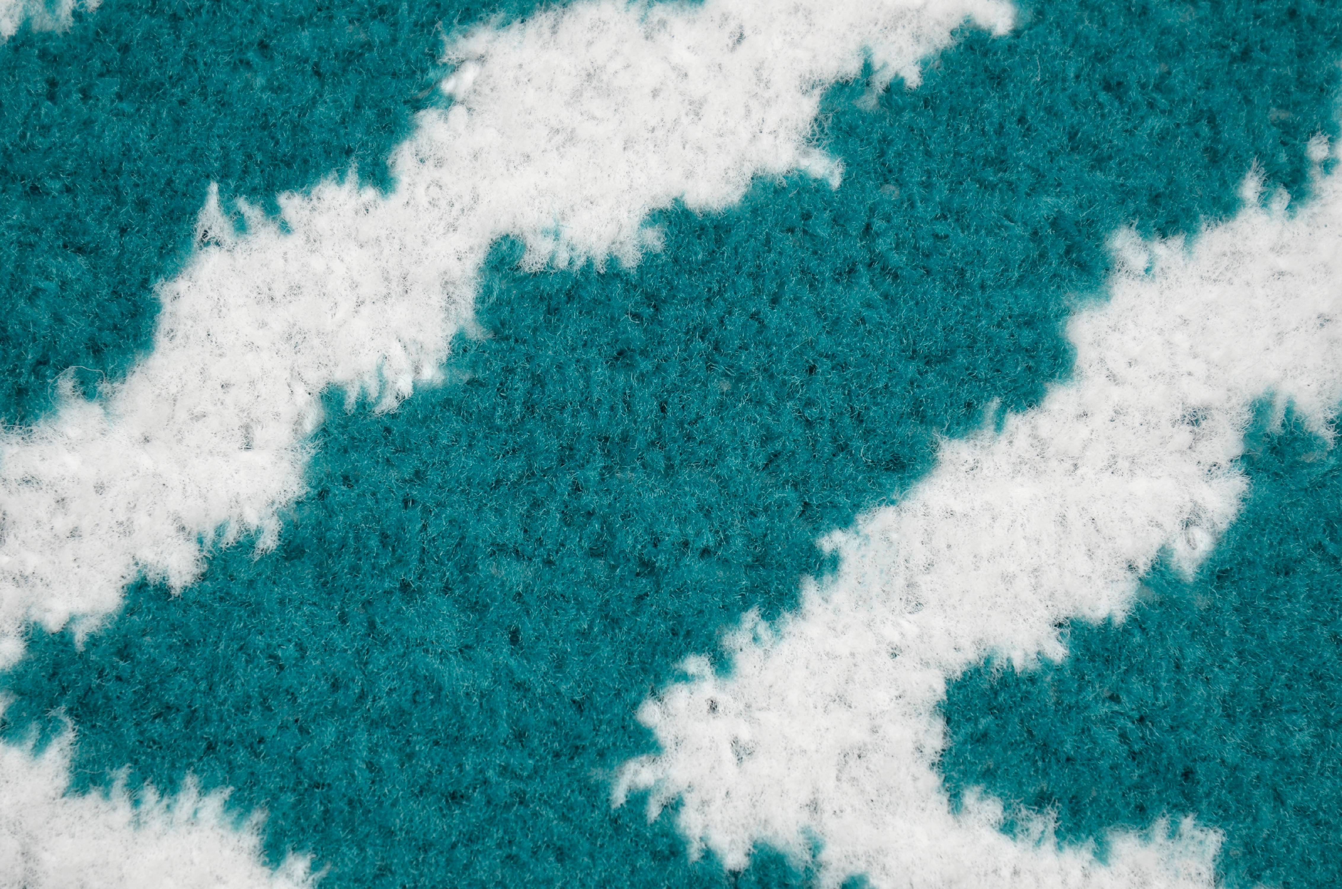 Mainstays Distressed Zig Zag Teal/White Indoor Area Rug, 45" x 66"