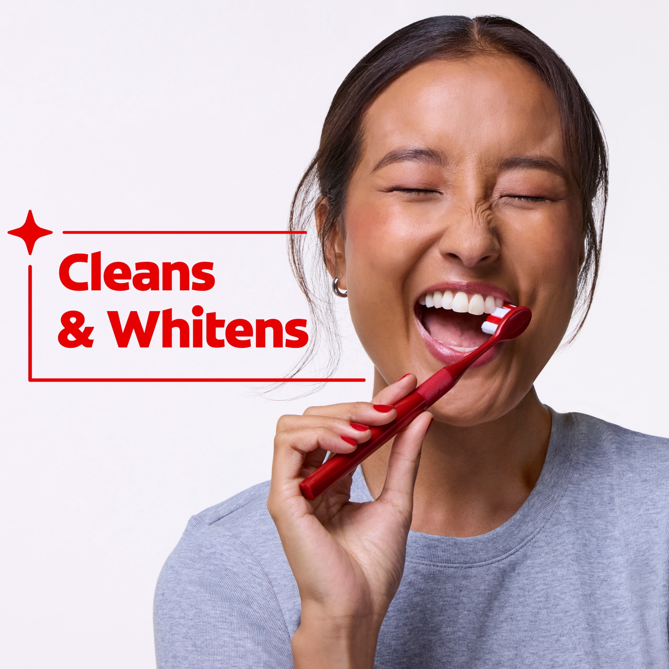 Colgate Optic White Charcoal Soft Toothbrush for Adults, 4 Pack