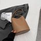thumbnail image 1 of Bolso de mano de gran capacidad para el trabajo de verano, bolso de mano para mujer, bolso tipo cubo blanco, 1 of 5