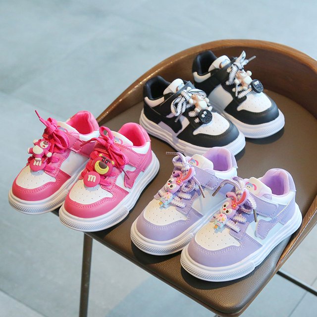 Zapatillas de deporte para niños Zapatillas de deporte de dibujos animados lindas de primavera y otoño para niñas Zapatos de una sola capa para niños Zapatos de moda para estudiantes de escuela