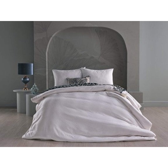 White Duvet Cover Set - Queen Size (4 Pieces)