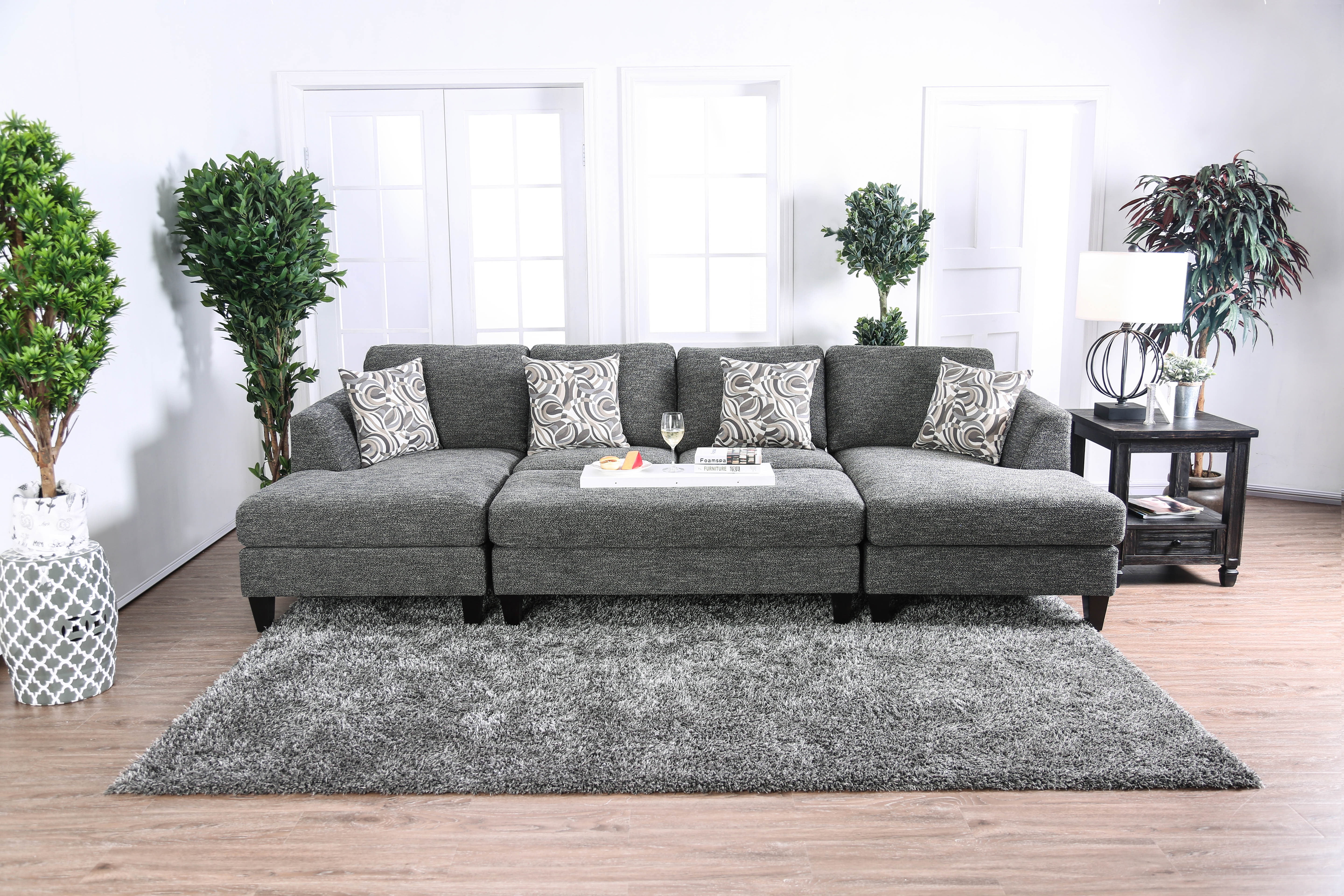 Furniture of America Daniel Sectional Sofa for 4 in Faux Linen Gray