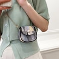 thumbnail image 4 of Bolso de hombro para mujer Bolso bandolera simple de cuero PU Bolso bandolera con cadena (Negro), 4 of 7