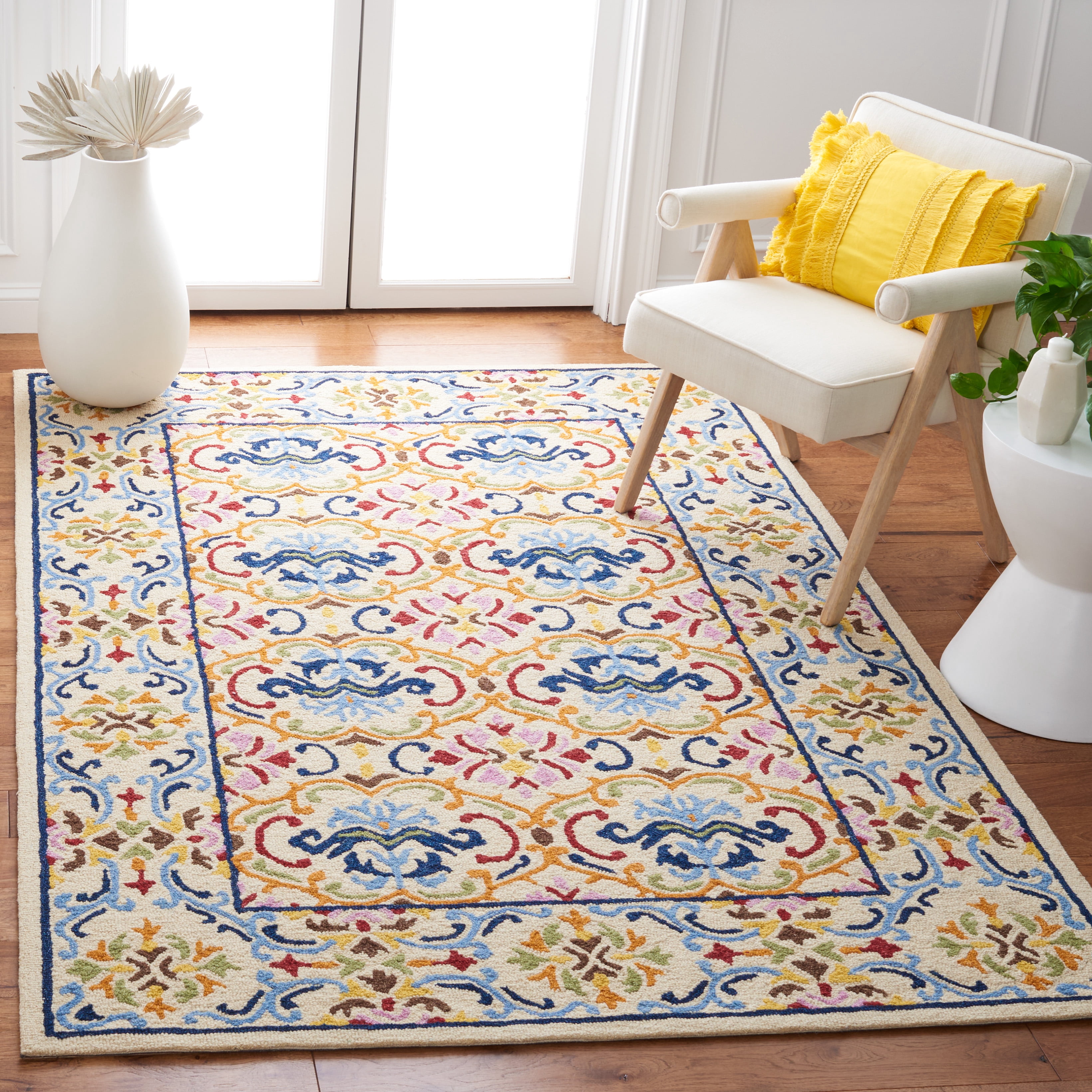 SAFAVIEH Micro-Loop Carlene Medallion Area Rug, Beige/Blue, 4' x 6'
