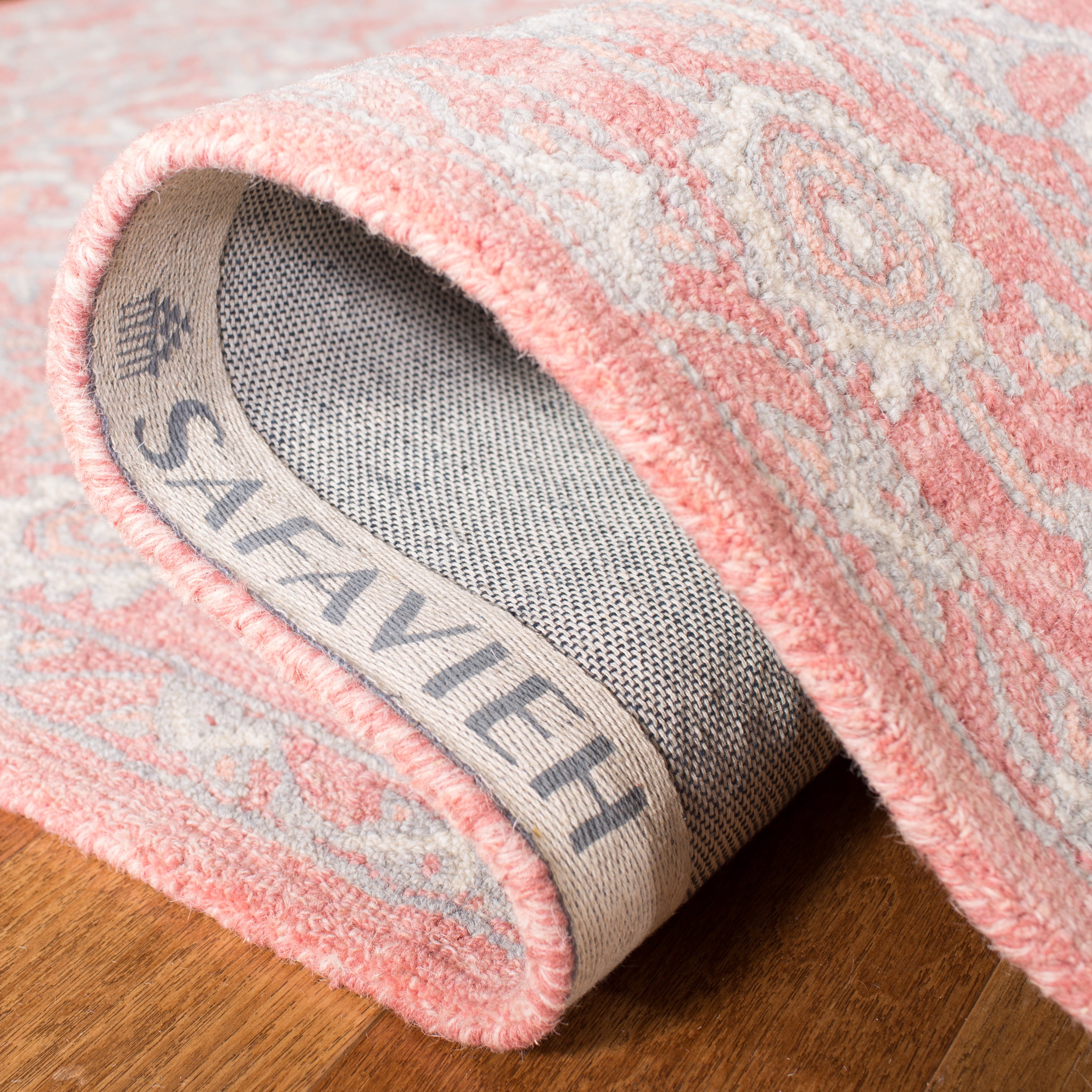 SAFAVIEH Micro-Loop Britton Oriental Area Rug, Pink/Ivory, 10' x 14'