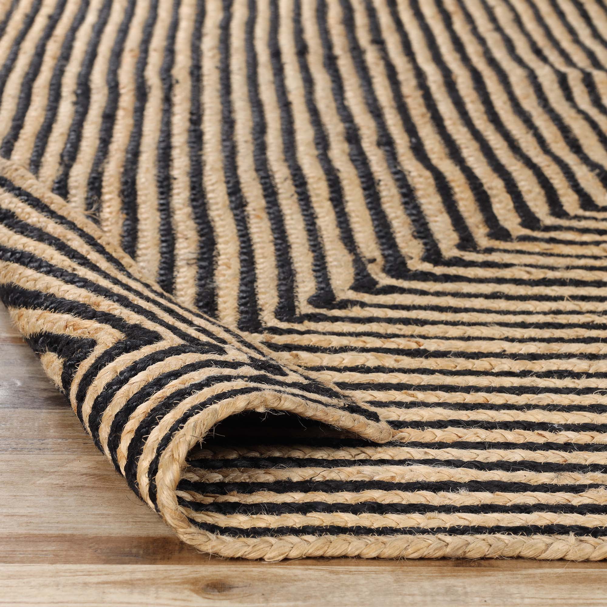 Superior Braided Jute Handwoven Indoor Outdoor Area Rug, 5' x 8', Black