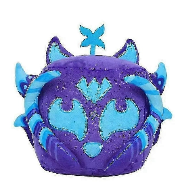 new kids toys blox fruits plush doll anime game stuffed devil fruit horror doll plush toy home decor throw pillow children gifts - peluche corto morado con detalles azules, vista frontal centrada, silueta redondeada con orejas puntiagudas y cuernos estilizados, ojos y nariz bordados en celeste y franjas decorativas azul claro; relleno de algodón PP según especificación; fondo blanco. Adecuado como cojín decorativo o para colecciones infantiles.