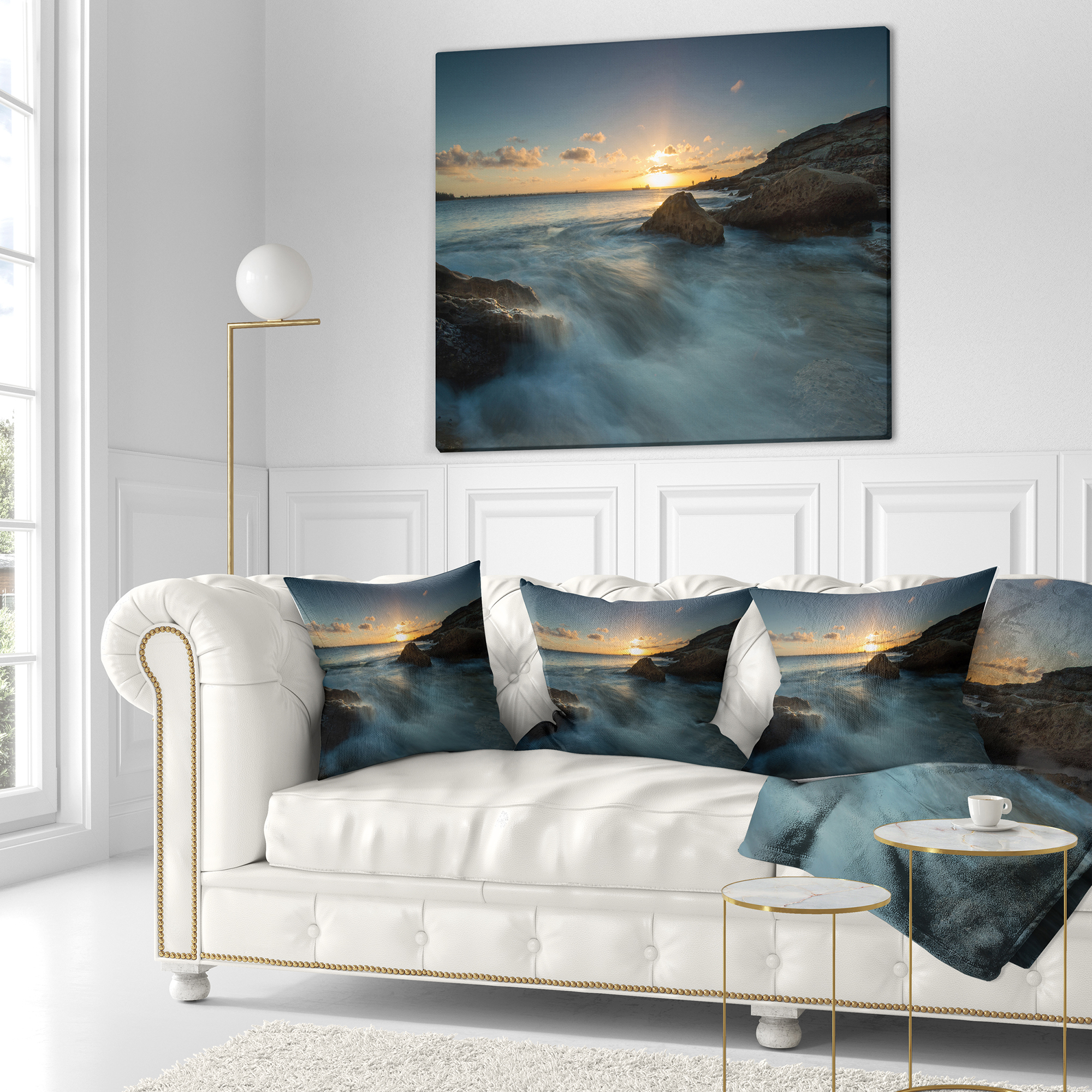Designart Sydney Seashore at Sunset - Seascape Throw Pillow - 16x16