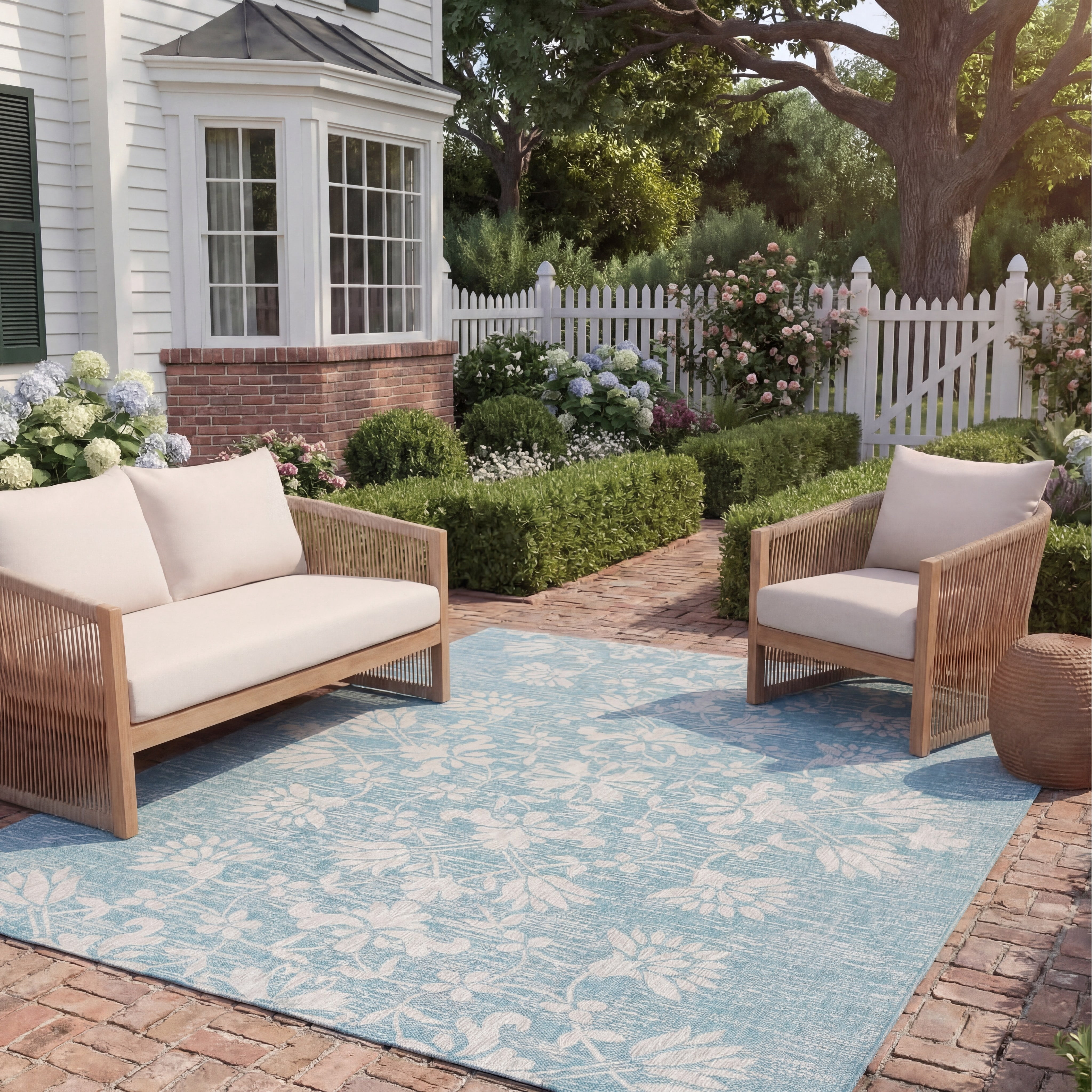 SAFAVIEH Courtyard Nina Floral Indoor/Outdoor Area Rug, Aqua/Grey, 6'7" x 6'7" Square