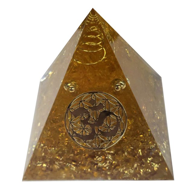 Pirámide de Orgonita de cristal Wdftyju