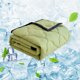 thumbnail image 5 of Colcha de verano refrescante de seda de hielo, manta ligera y transpirable para aire acondicionado, edredón fino y lavable para personas que duermen caliente, 200x230cm, secado rápido gris, verde, 5 of 8