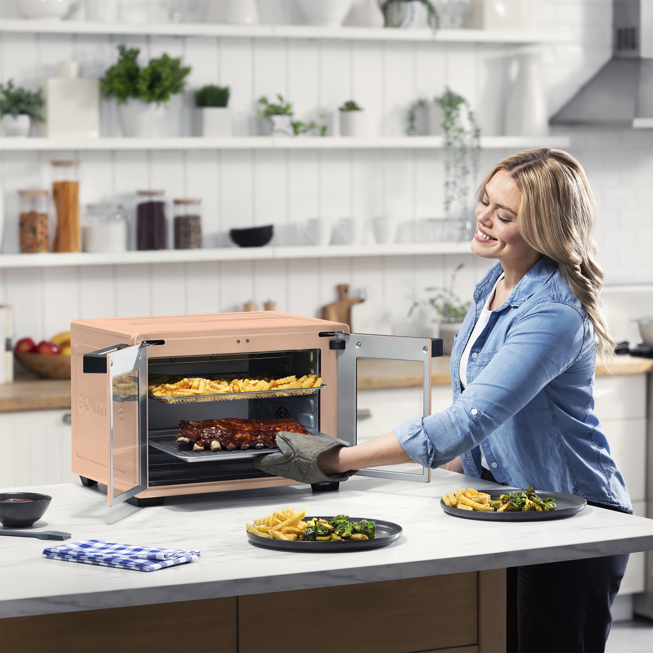 Gourmia 37 Qt Air Fryer French Door Toaster Oven, 9-Slice Capacity, 12 Cooking Presets, Peach
