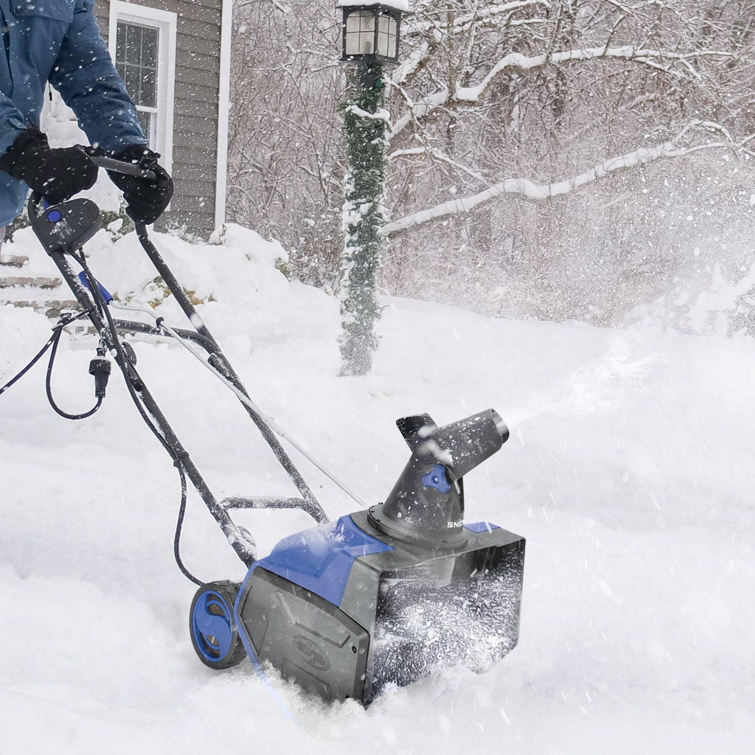 Snow Joe Ultra 18" 13-amp Electric Snow Thrower