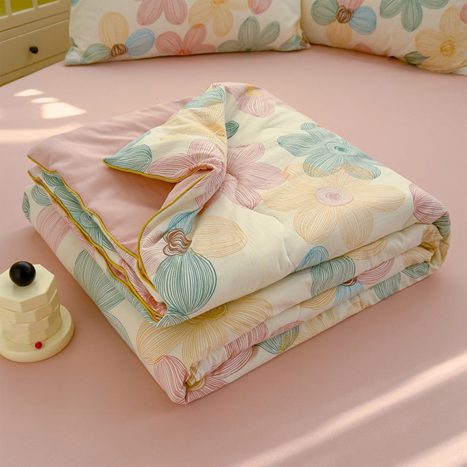 Tunhigl Quilts Queen Size 59.1×78.8Inches Skin Friendly Plain Printed Quilts Washed Cotton Summer Quilt Soft Quilt