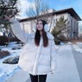 thumbnail image 4 of Chaqueta de plumón para mujer, nueva prenda de abrigo de invierno, color liso, sencilla, de alta gama, con cuello alto, gruesa, holgada y cálida, 4 of 5