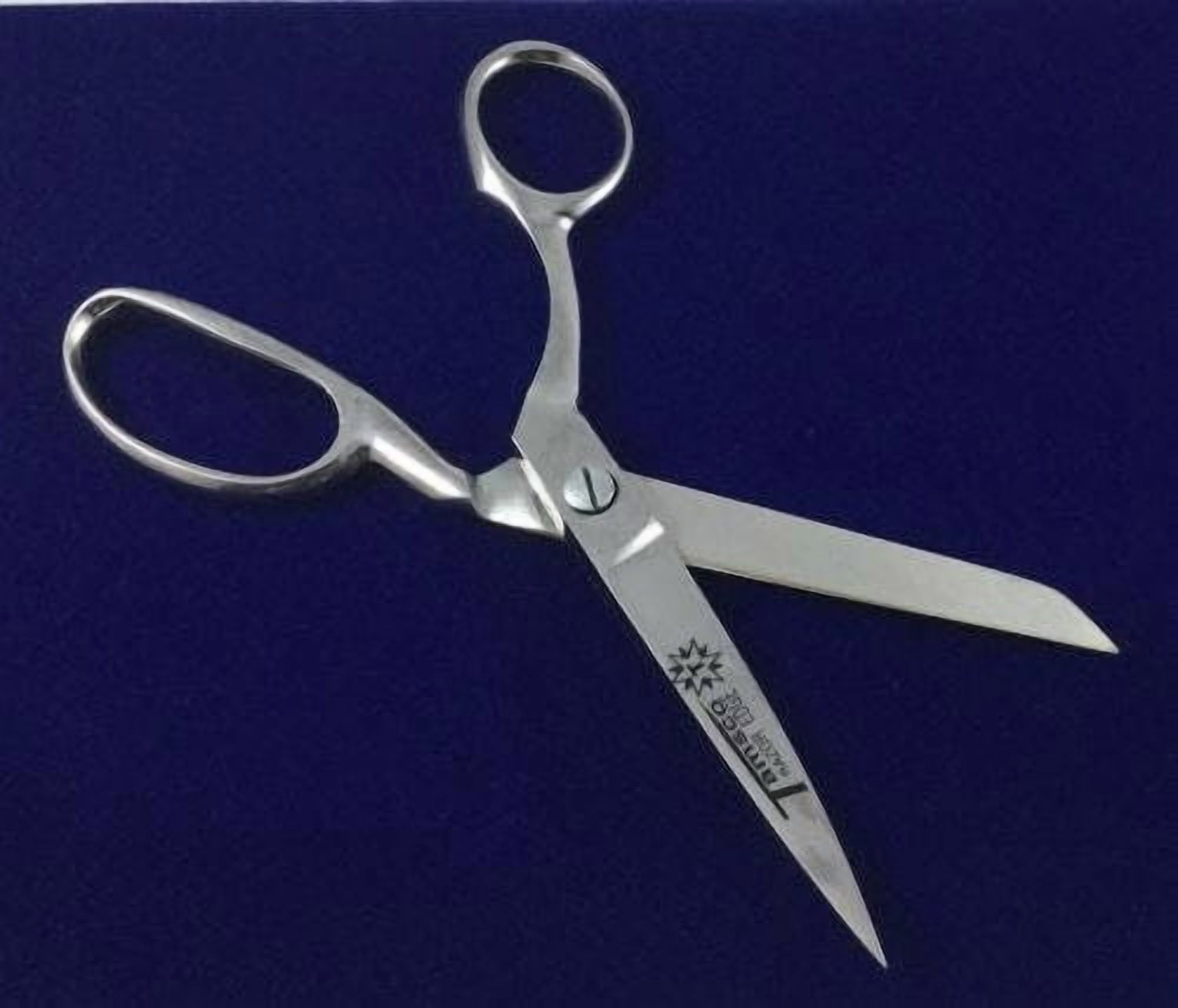 Deluxe Fabric Shears 8" Left handed (from USA)