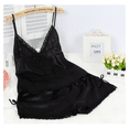 thumbnail image 2 of Pijama de tirantes de primavera y verano para mujer, traje de dos piezas de seda de hielo sexy, pantalones cortos de seda colgantes, ropa fina de gran tamaño para el hogar, 2 of 6