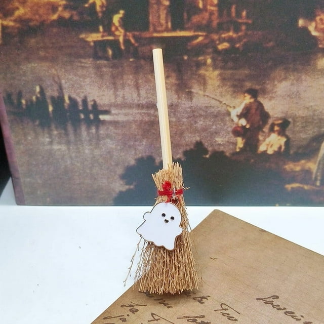 Dvkptbk Décorations d'Halloween Cadeaux Mignon Mini Balai de Sorcière