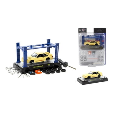 M2 Machines 1:64 Model Kit Release 69 1988 Ford Mustang Gt