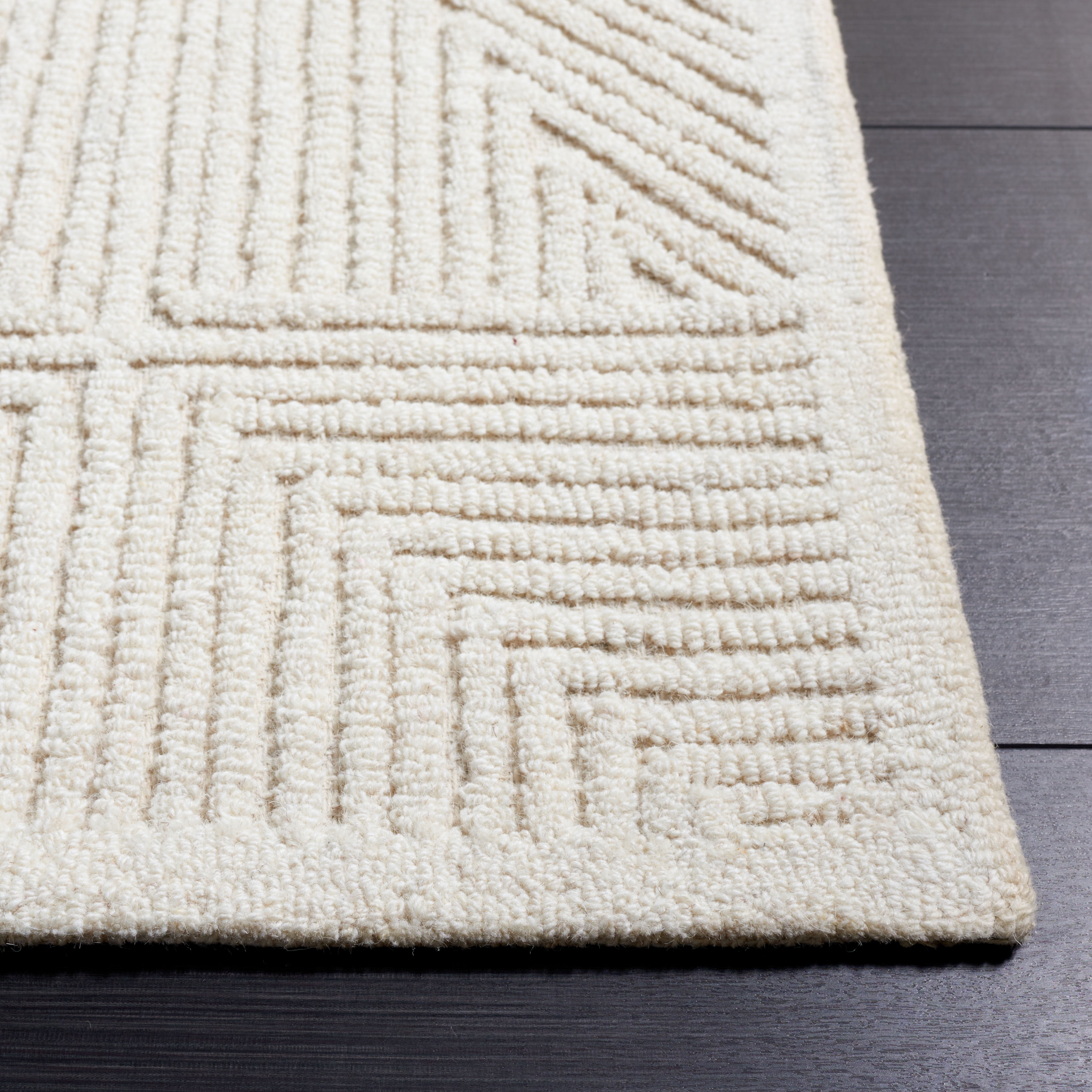SAFAVIEH Textural Ashley Geometric Area Rug, Ivory, 3' x 5'