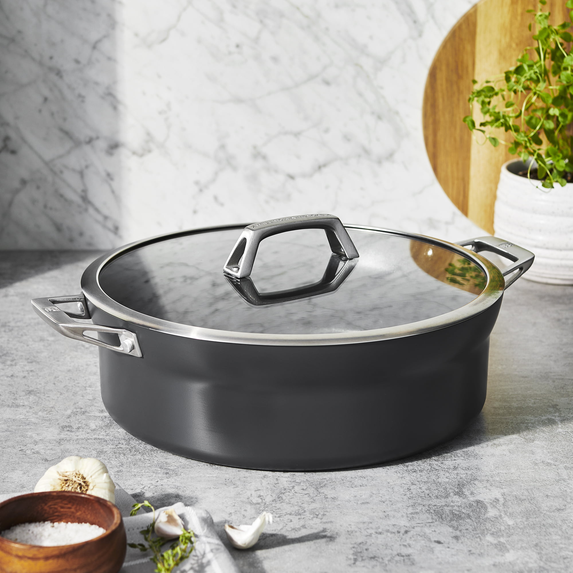 ZWILLING Motion 5-Qt. Non-Stick Hard-Anodized Dutch Oven + Reviews
