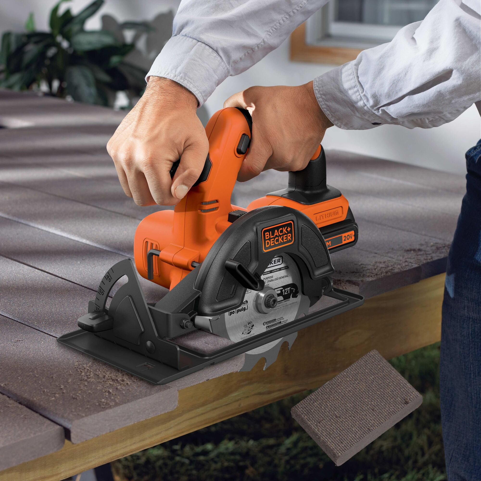 Black+Decker 20V Max Lithium Ion 4 Tool Combo Kit with Drill/Driver,  Circular Saw, Mouse Detail Sander and Light #BD4KITCDCMSL (4 Piece)