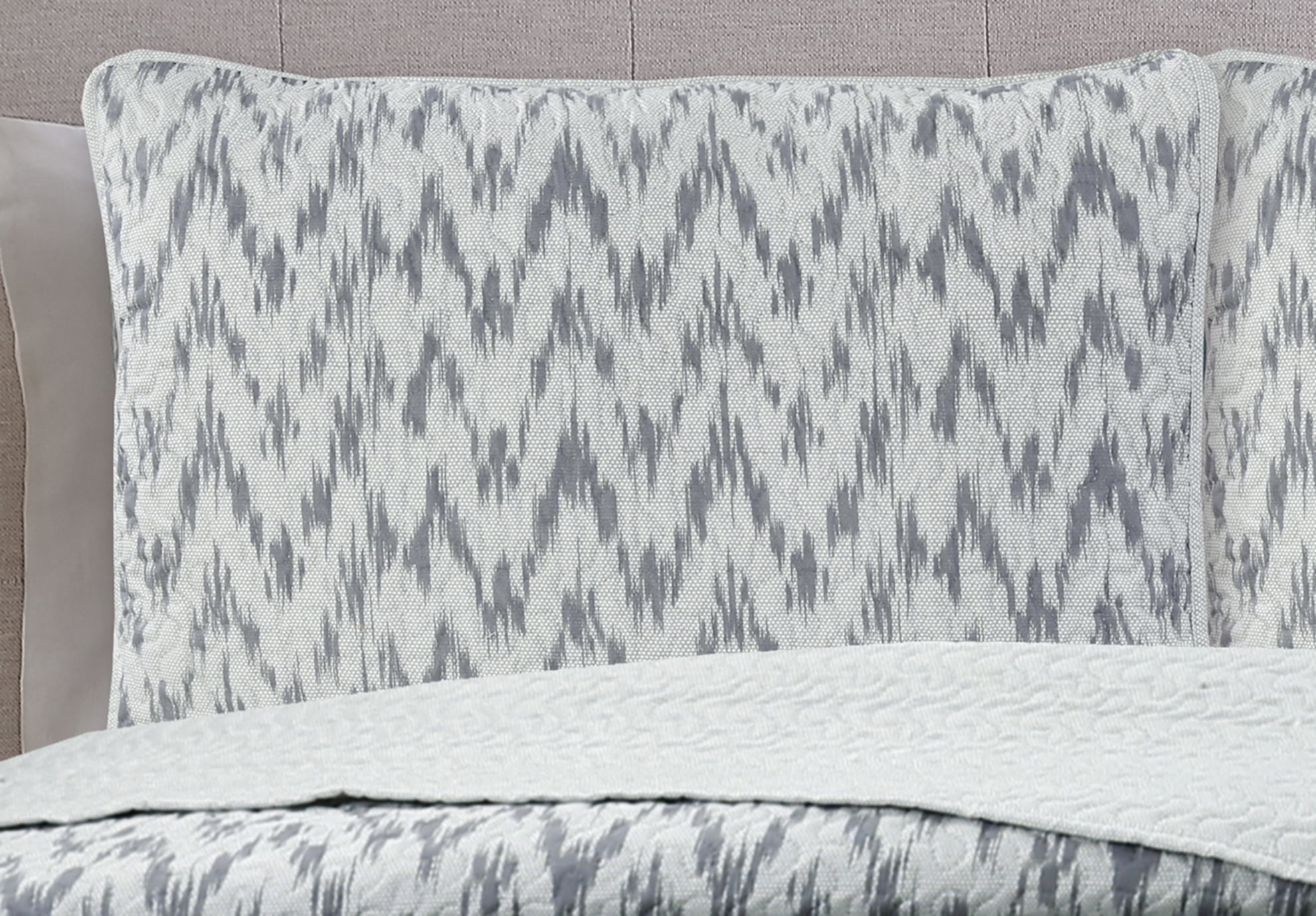 Victoria 3-piece Quilt Set Full/Queen