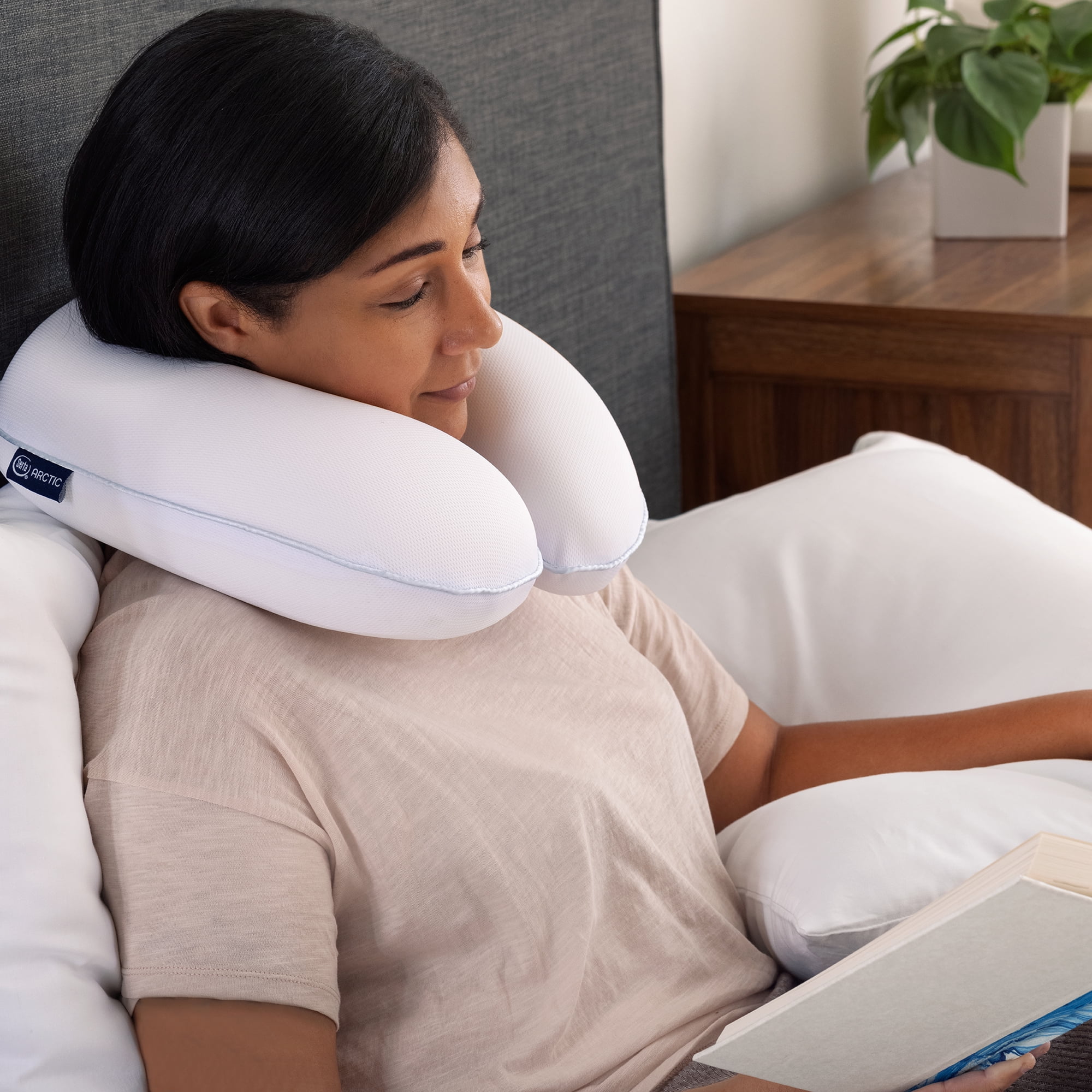 Serta hotsell neck pillow