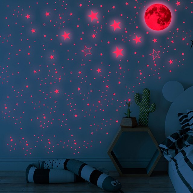 1049PCS Pegatinas que brillan en la oscuridad, Pegatinas de pared de bricolaje para el techo que brillan en la oscuridad Estrellas y pegatinas de pared del espacio de la luna para la decoración de la Muyoka Hogar