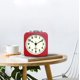 thumbnail image 2 of Reloj despertador analógico de 8,5 cm, cuadrado rojo, silencioso, pequeño, de metal, para viaje, para dormitorio de niños, mesita de noche, sala de estar, oficina, rojo, 2 of 5