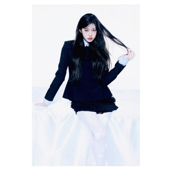 Ive Jangwonyoung Poster(4) Empathy Album Concept Photo Print K-Pop Home Decor For Living Room Aesthetic Kpop Female Girl Group