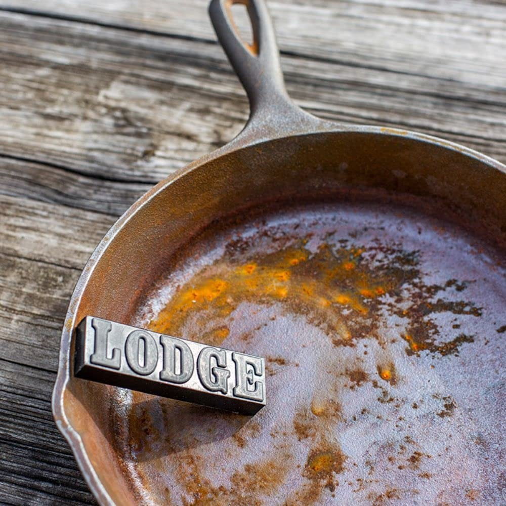 Lodge 8993198 3.5 x 0.5 in. Rust Eraser