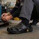 thumbnail image 4 of BRIGHTFUFU 1Par Zapatillas Anti Estáticas Negras Con Suela Blanda Para Uso Industrial Y Taller, 4 of 8