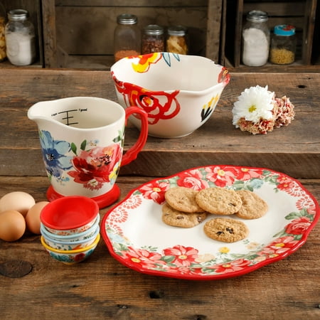 The Pioneer Woman 7-Piece Collected Serveware Set