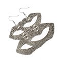 thumbnail image 1 of Qarigey Pendientes Multicapa Labio Oreja Cuelga Aro en forma de corazón Pendiente colgante Favores de fiesta Regalo del día de San Valentín Banquete Ropa, zapatos y accesorios Miscelánea corazon 8 Qarigey AP010113-11, 1 of 6