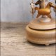 thumbnail image 3 of Caja de música con diseño de carrusel, caja de música de caballo de madera para niñas y mujeres, regalo de cumpleaños de Navidad, decoración de madera para el hogar sin batería, 3 of 5