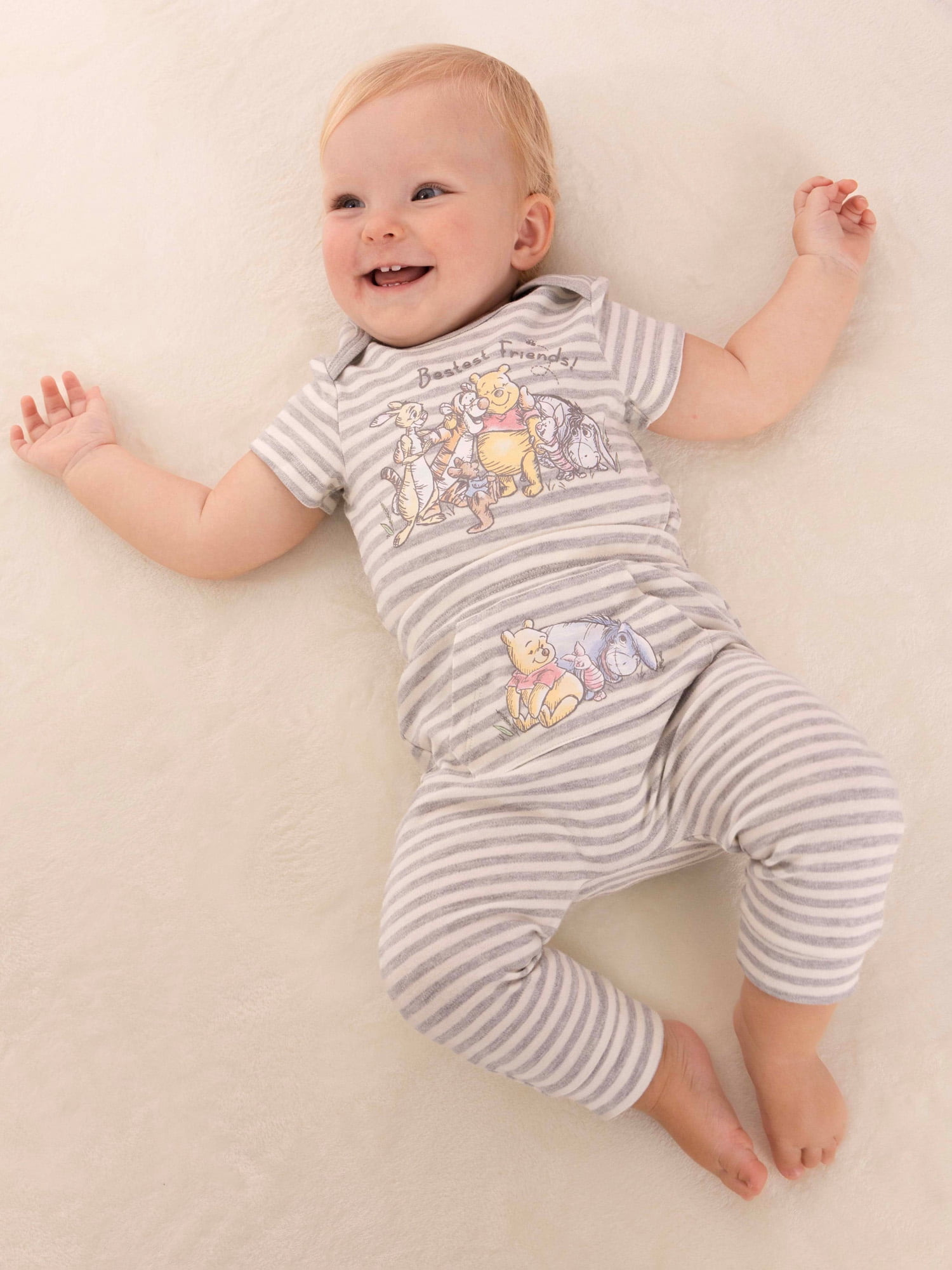 Disney Baby Wishes + Dreams Winnie the Pooh Layette Shower Gift Set Bundle, 14-Piece, Sizes NB-12M