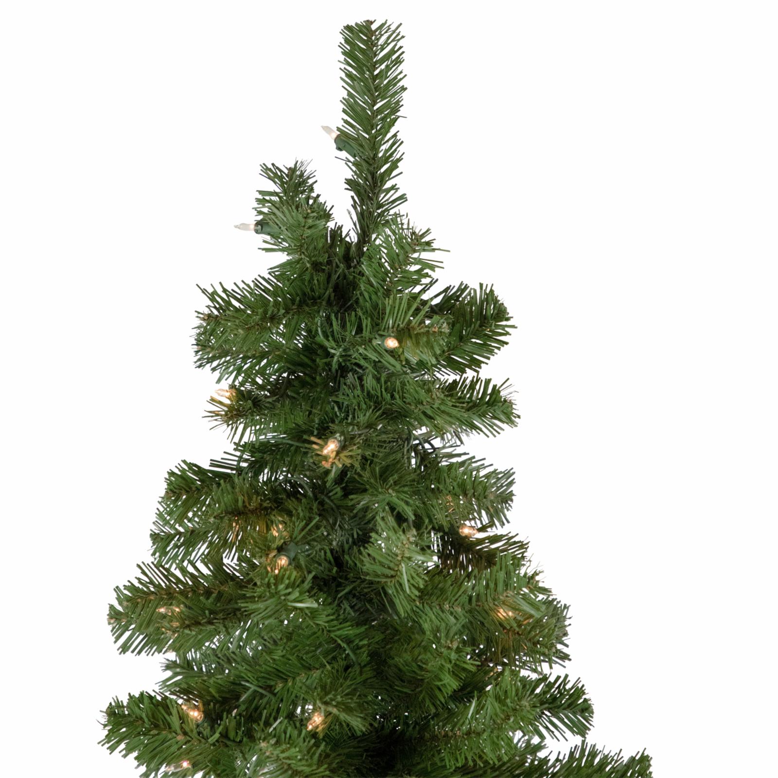 Northlight Clear Prelit Incandescent Green Hinged Spruce Christmas Tree, 7.5'