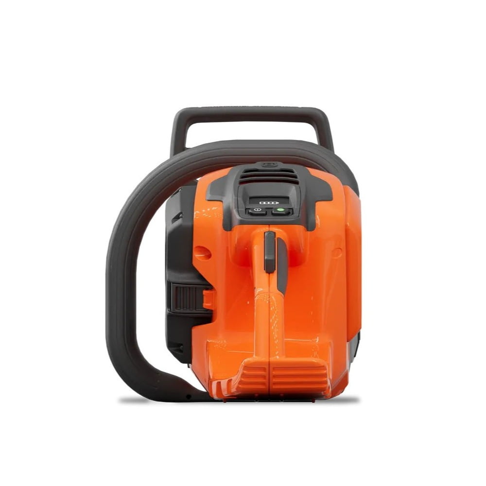 435i 40V Brushless Lithium-Ion 16 in. Cordless Chainsaw Kit (7.7 Ah)