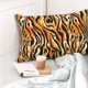 thumbnail image 4 of Fotbe Zebra Funda de Almohada Decorativa Estilo Occidental, Lujo en Algodón, Fundas para Almohadas King, Cojín Estampado para Decoración del Hogar-20"x30", 4 of 6