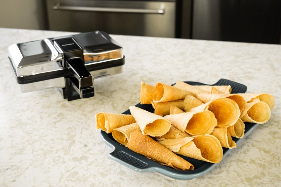 CucinaPro Krumkake Maker - Thumbnail 5