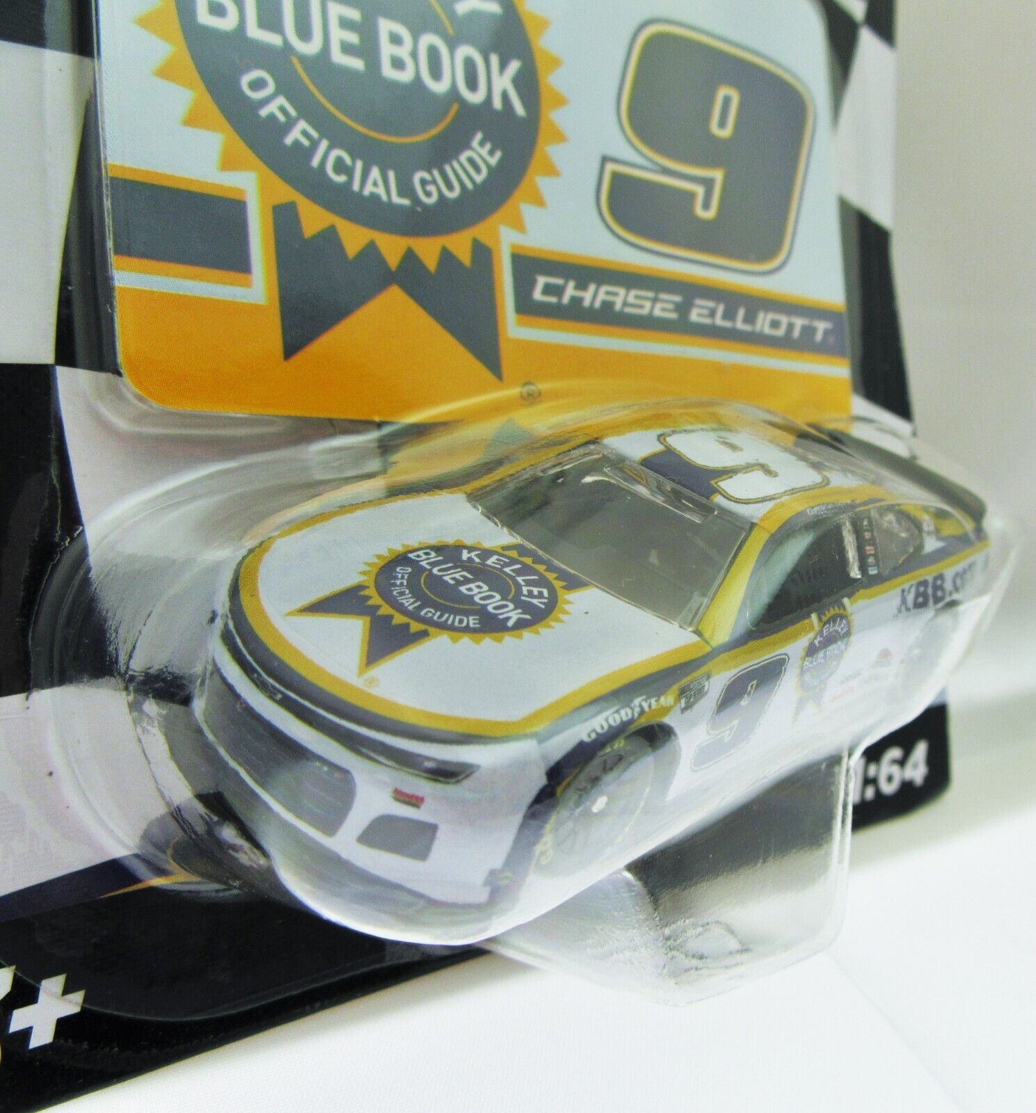Chase Elliott ~ Kelly Blue Book 9  ~ NASCAR Authentics ~ Die Cast  1:64 Scale