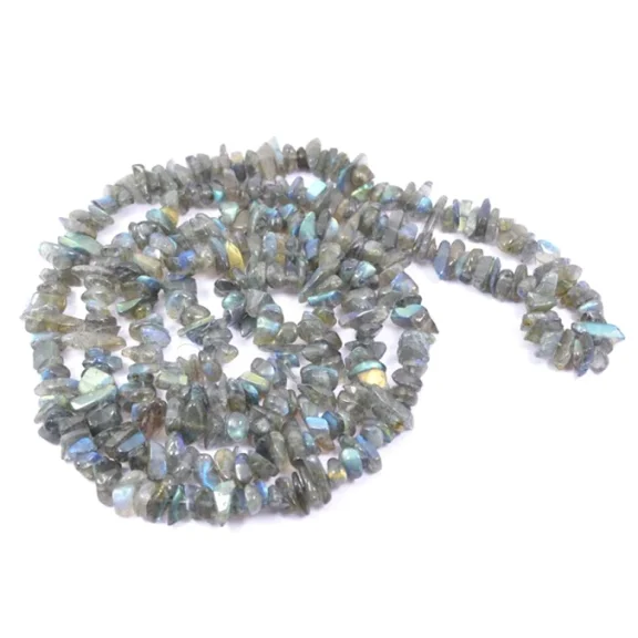 Nuvin Labradorite Mala Necklace Natural Crystal Stone Uncut Chip AAA Quality Beads Mala for Reiki Healing & Crystal Healing Stone for Unisex