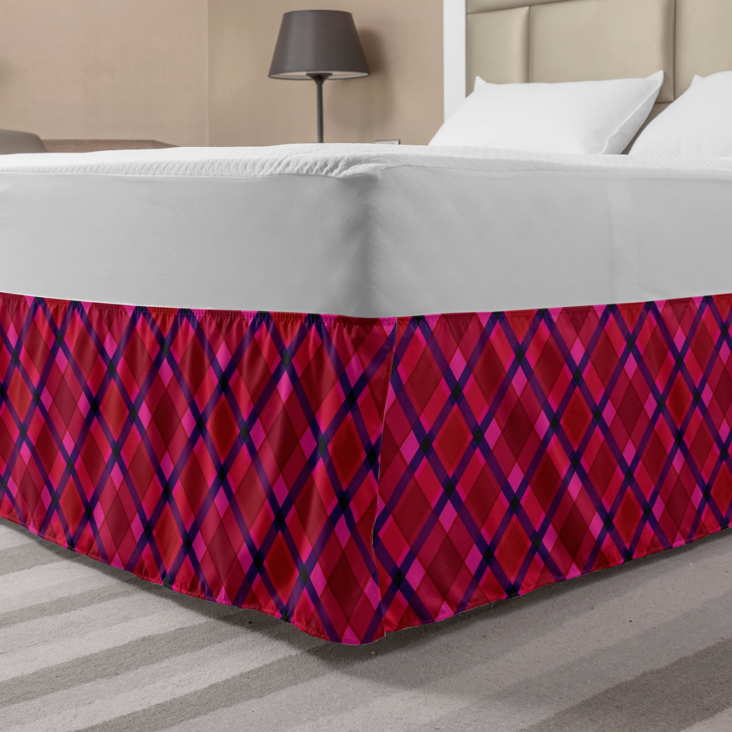 Plaid Bed Skirt, Diagonal Checkered Geometric Retro Motif Abstract