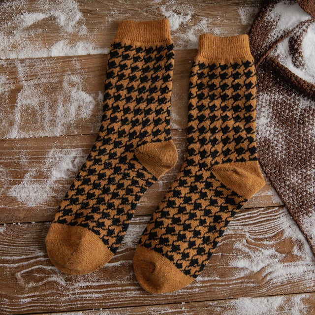 Womens Winter Socks Autumn And Winter Wool Fleece Mid Tube Socks Houndstooth Printing Warm Stockings