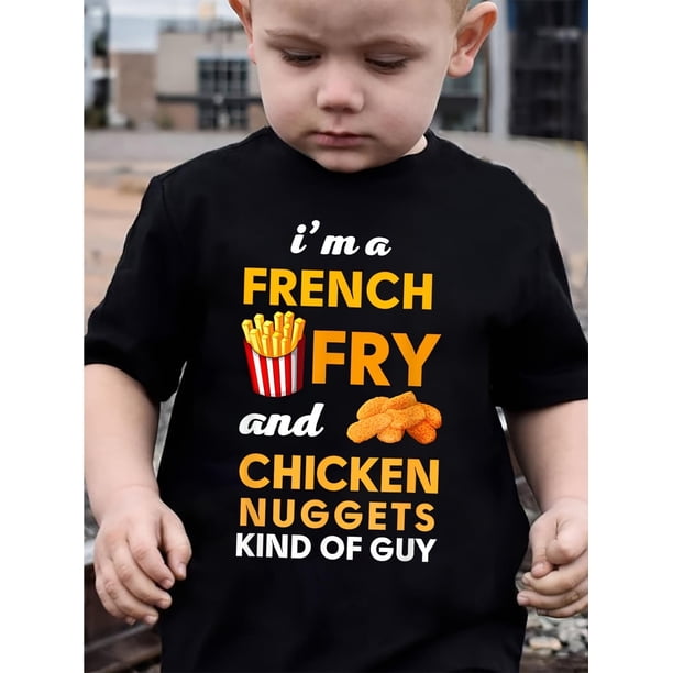 Camiseta negra de verano para niño con estampado "Soy un chico de papas fritas y nuggets de pollo". Camiseta informal de algodón de manga corta y cuello redondo con letras coloridas.