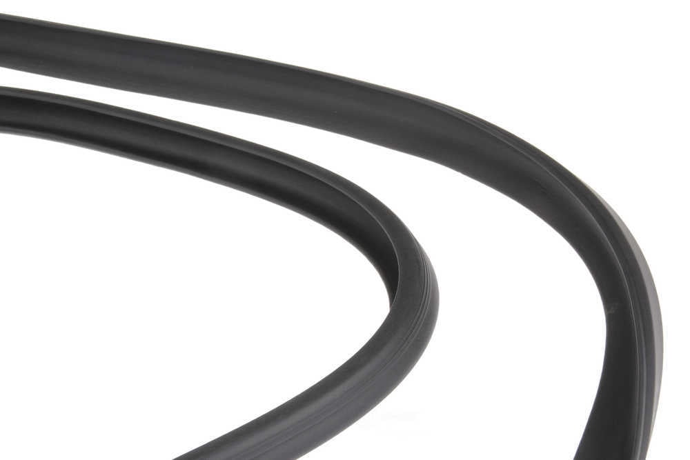 URO Parts 1137500077 Trunk Lid Seal
