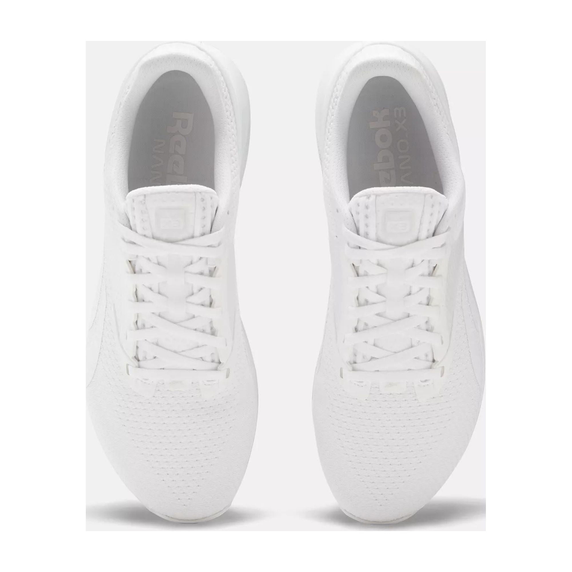 Snapdeal reebok cheap sports shoes